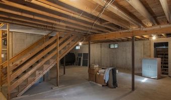 46 North Rd, Jamestown, RI 02835