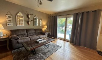 3910 FOREST GROVE Dr, Annandale, VA 22003