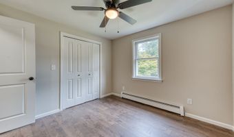 52 Plank Hill Rd, Bristol, CT 06010