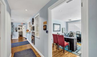 677 W West Main St, Barnstable, MA 02630