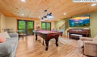 49 Dandelion Ln, Banner Elk, NC 28604