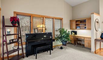 1108 NW Waterfront Dr, Ankeny, IA 50023