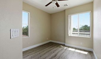 10464 Calico Pines Ave, Las Vegas, NV 89135