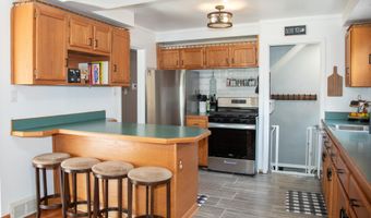 9706 Sterling Ave, Allen Park, MI 48101