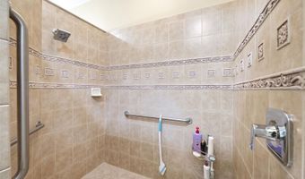 107 SILVER FALLS DR Dr, Apollo Beach, FL 33572