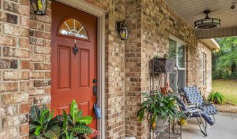 5406 Steele Rd, Baker, FL 32531