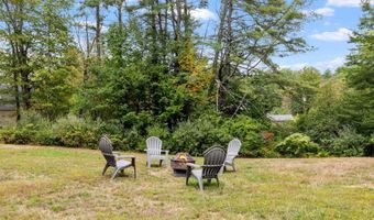 31 Water St #3, Bradford, NH 03221
