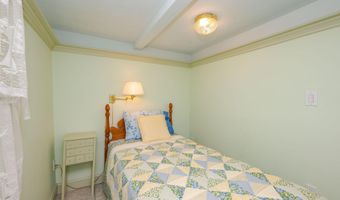 117 Middle Rd, Acton, ME 04001