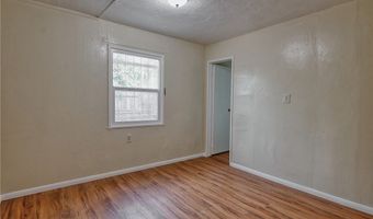 850 W 132nd St, Compton, CA 90222