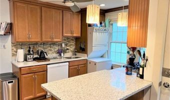 25 Pinedale Rd 3, Boston, MA 02131