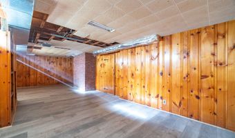 24 Homecrest Dr, Berlin, CT 06037