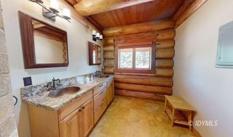 60164 Devils Ladder Rd, Mountain Center, CA 92561
