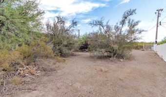 33601 S MUD SPRINGS Rd 72, Black Canyon City, AZ 85324