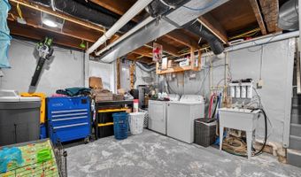 173 Market St, Aurora, IN 47001