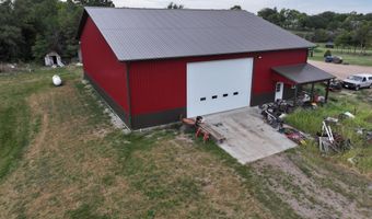 27450 SW 32nd Rd, Beatrice, NE 68319