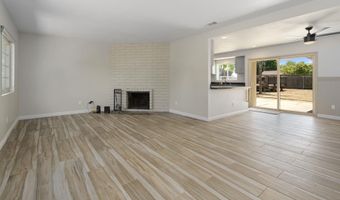 913 Buena Rosa Ct, Fallbrook, CA 92028