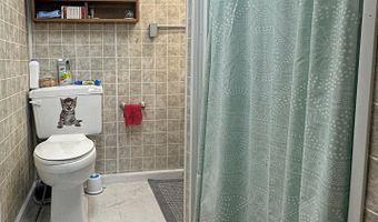1018 W 1st St, Bicknell, IN 47512