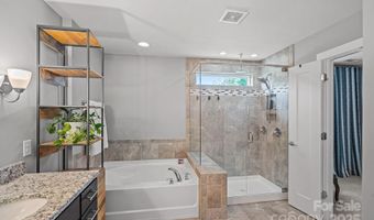 1910 Seegars Pl, Charlotte, NC 28204
