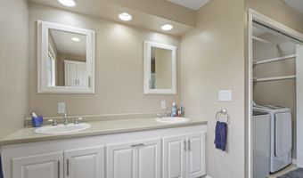 446 Eastern Ave, Augusta, ME 04330