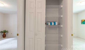 2 Oak Grove Rd, Arden, NC 28704