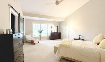 3114 Luke Crossing Dr, Charlotte, NC 28226