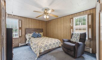 165 Shadyside Ct, Alliance, OH 44601