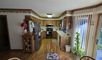 6 The Pnes, Beatrice, NE 68310
