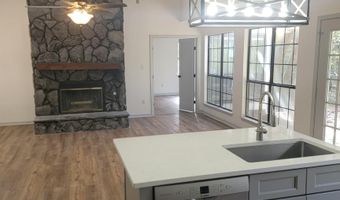 201 Patterson Dr, Bogalusa, LA 70427