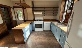 424 Center St, Alma, MI 48801