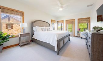 2621 Driftwood Dr, Tool, TX 75143