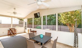 1814 Wilburn Park Ln NW, Charlotte, NC 28269
