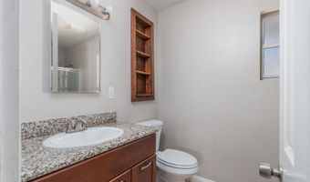 1354 S Maple St, Escondido, CA 92025