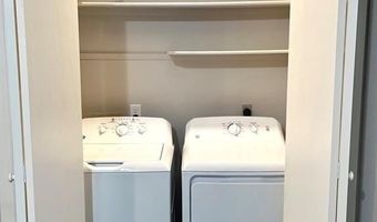 428 SE G St 1, Bentonville, AR 72712
