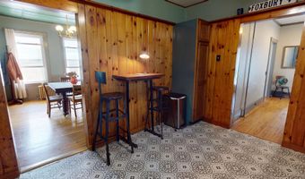 19 Russell St, Bangor, ME 04401