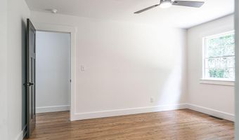 1710 N Poplar St, Aberdeen, NC 28315