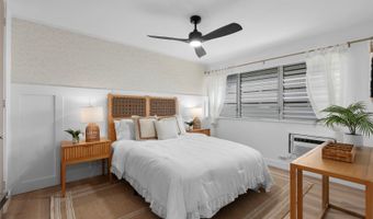 4206 Keanu St 4, Honolulu, HI 96816