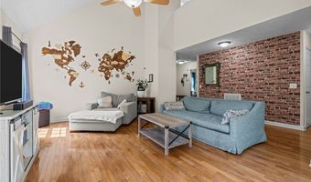 110 Lightwater Dr, Aberdeen, NC 28315