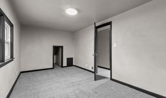 1200 S KERNAN Ave, Appleton, WI 54915