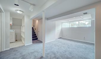 8912 BATTERY Rd, Alexandria, VA 22308