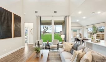 216 Seminole Trl, Alvarado, TX 76009