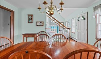 17 Basswood Dr, Bristol, RI 02809