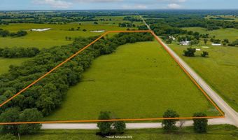 905 N 100 Rd, Baldwin City, KS 66006