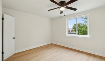 141 LYNHAVEN Dr, Alexandria, VA 22305