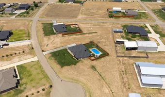 2601 Blue Spgs, Amarillo, TX 79124