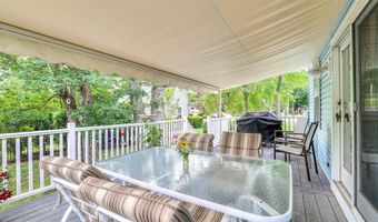 201 Creek Ct, Absecon, NJ 08201