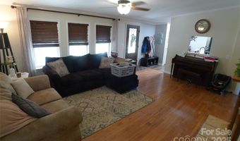 145 Abigail Trl 18, Ararat, NC 27007