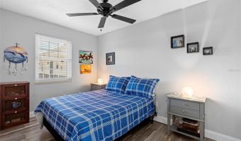 1640 JUNO Trl 205A, Astor, FL 32102