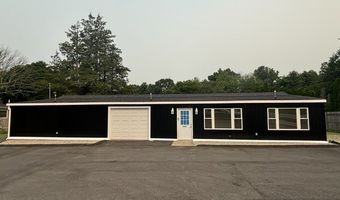 625 Main St, Acushnet, MA 02743