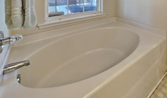 1000 Hampton Crest Dr, West Columbia, SC 29170
