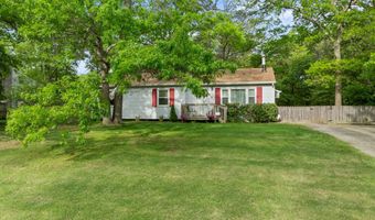 335 Western Blvd, Bayville, NJ 08721